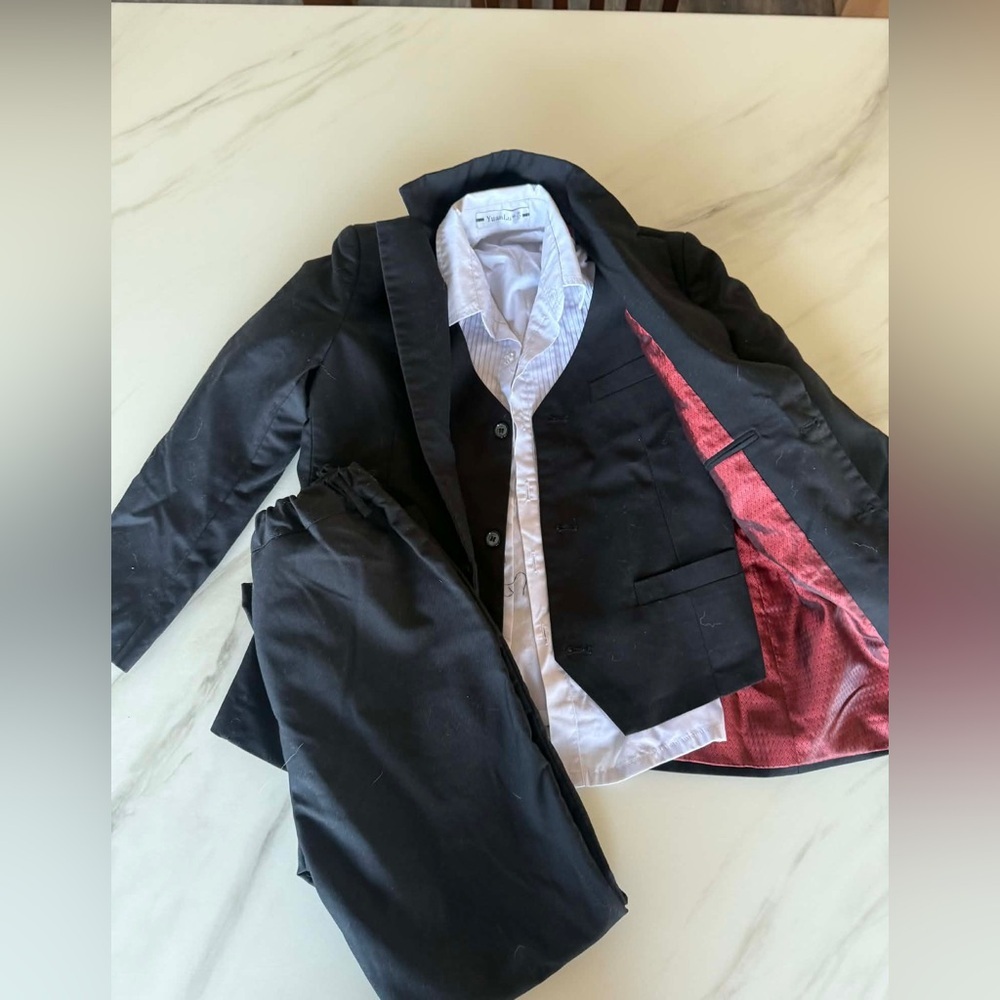 Elegant Kids' Black Suit Set with Red Lining